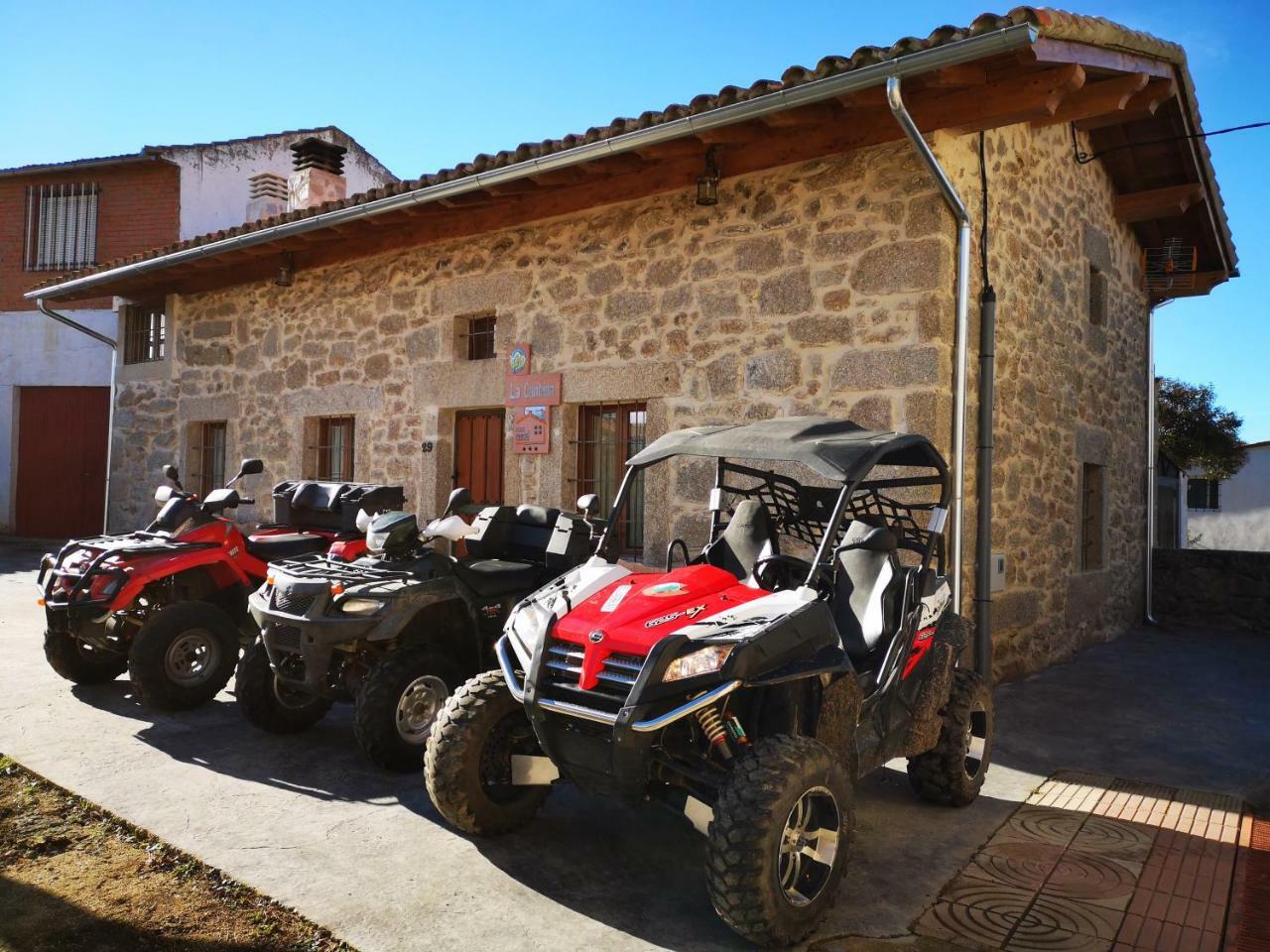 La Cantina Paredes *